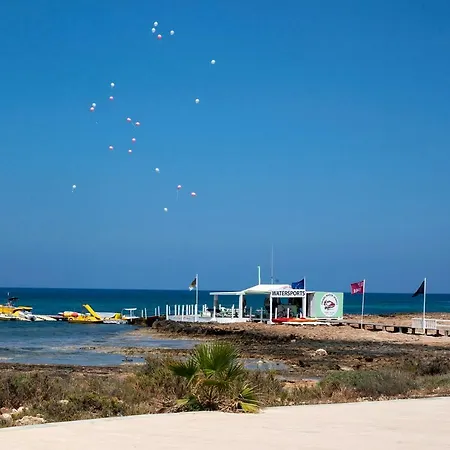 Jasmine Paralimni